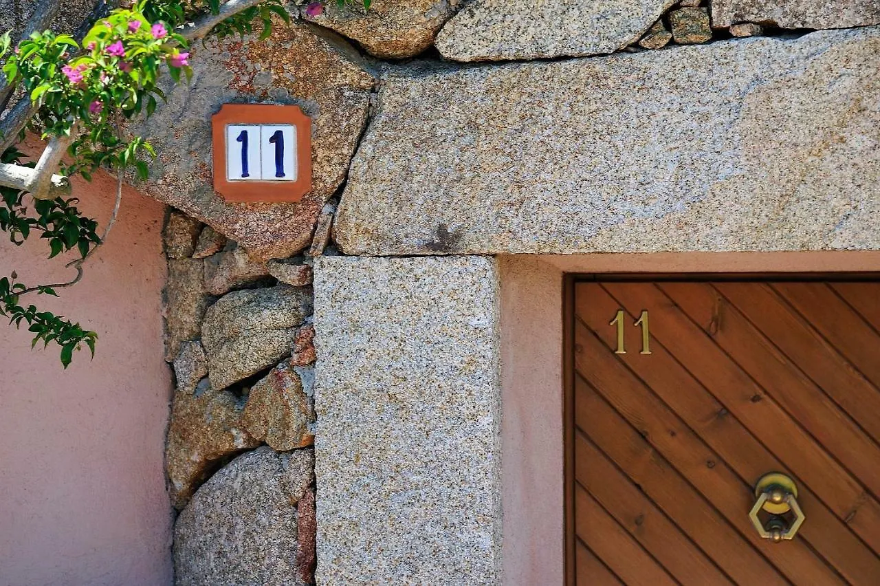 Residence L'Ea Di Lavru - Appartamenti Mono-Bilo-Trilocali Porto San Paolo  0*, Porto San Paolo (Sardinia) Italy